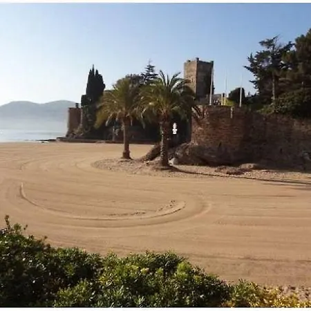 Islette Du Riou *
